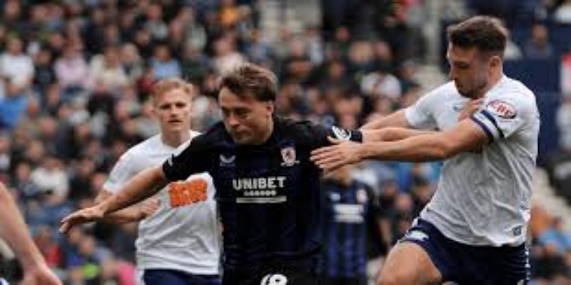 关键对位：布朗 vs 格里姆斯比中场 -开云体育