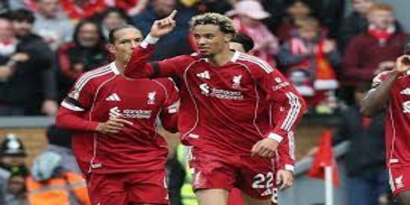 战术转折：利弗莫尔的定位与QPR的防守漏洞-开云体育