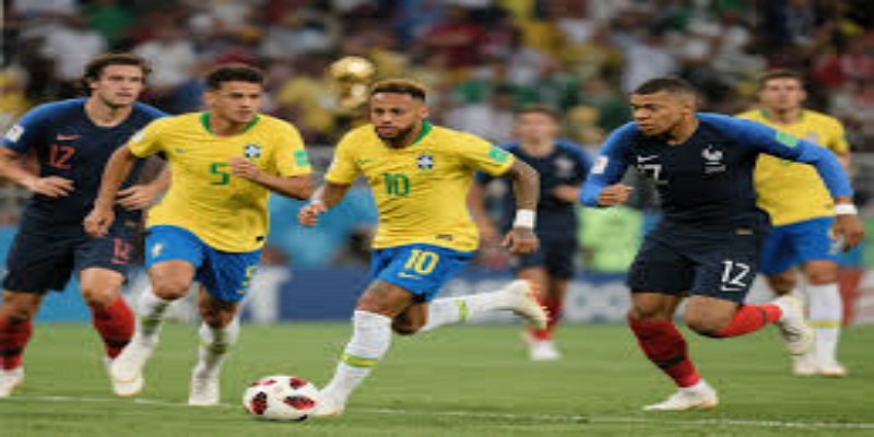 命运的急转弯：开云体育还原世界杯前的关键时刻-开云体育