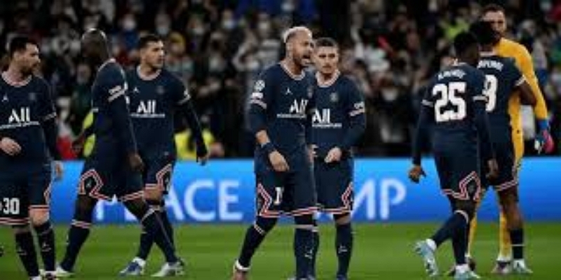 赛前阵容与伤停动态- 开云体育