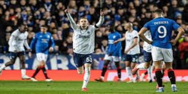 战术分析：索尔斯克亚的调整与冒险-开云体育